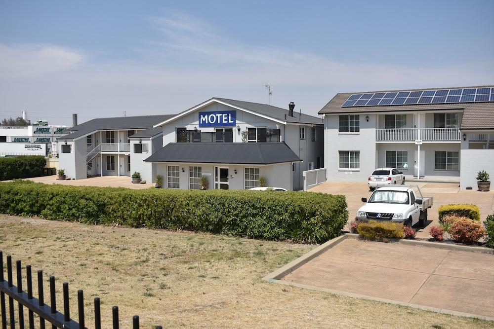 Best Western Coachman'S Inn Motel Bathurst Exterior foto